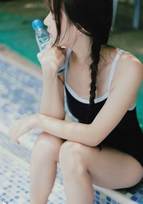 电影 《本能》