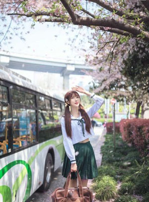 李采潭电影免费观看