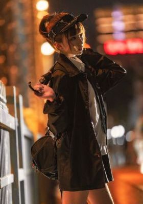 加勒比女海盗在线看