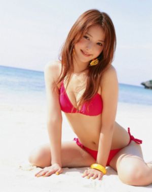 触摸女孩