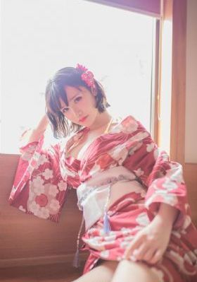 《年轻的妈妈》