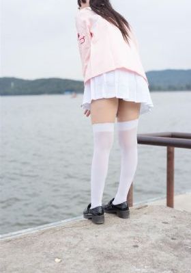 同事三分亲