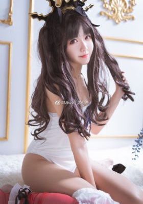 垫底辣妹