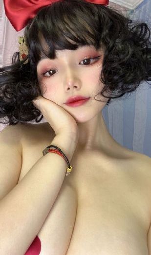 征服了同学的贵妇麻麻剧情简介